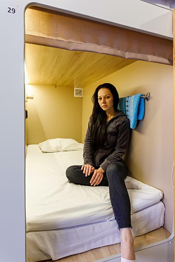 Capsule Hostel "Sleep Qb" Novoslobodskaya Moszkva Kültér fotó